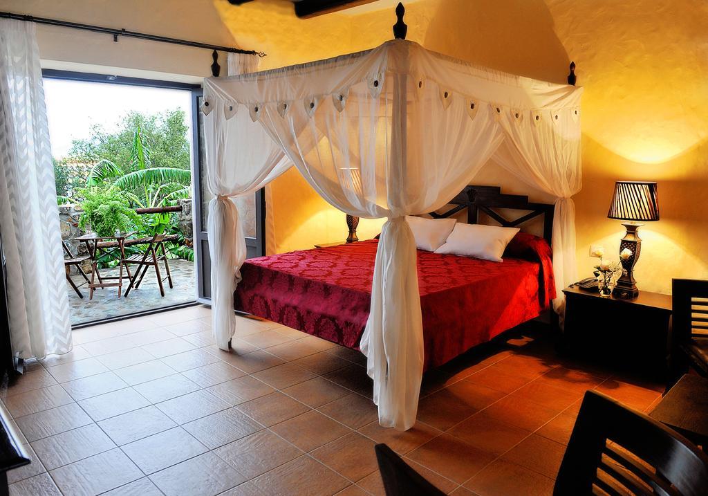 Superior Double Room,404833173:JPEG